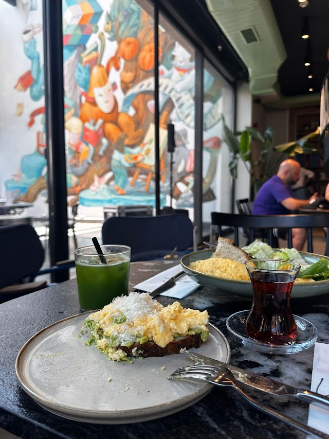 Voyn Kitchen & Bar fotoğrafı