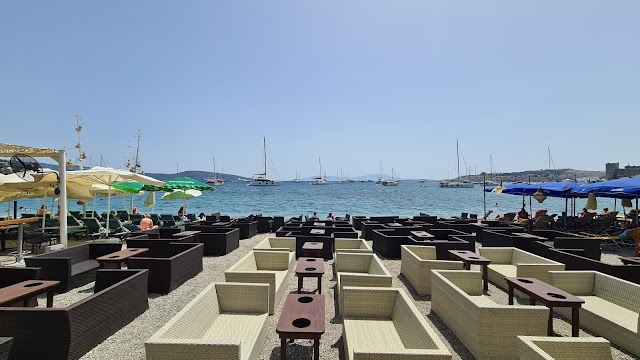 Arkadaşlar İçin Bar fotoğrafı