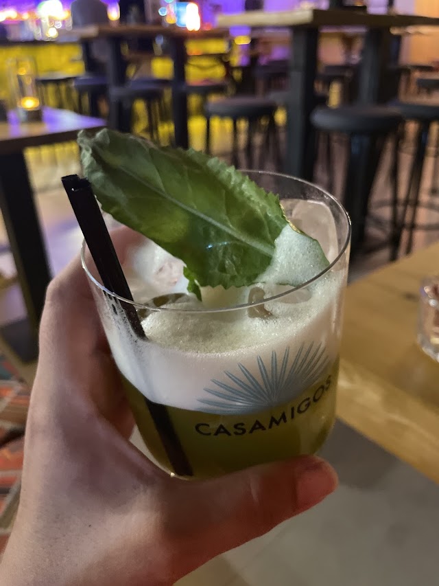 Fizz Bitez • Cocktail & Bar fotoğrafı