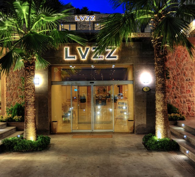 Lvzz Hotel fotoğrafı