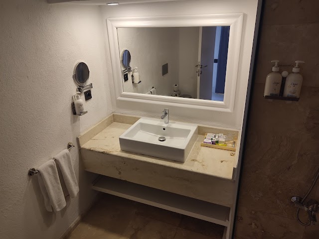 Holiday Inn Resort fotoğrafı