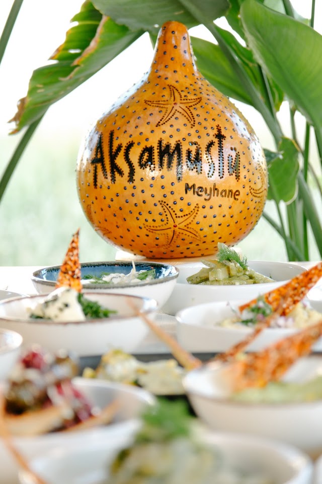 Akşamüstü Meyhane fotoğrafı