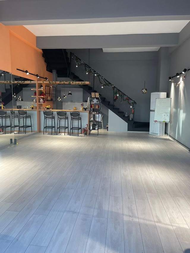 İstanbul Sirtaki Bodrum Stüdyosu fotoğrafı