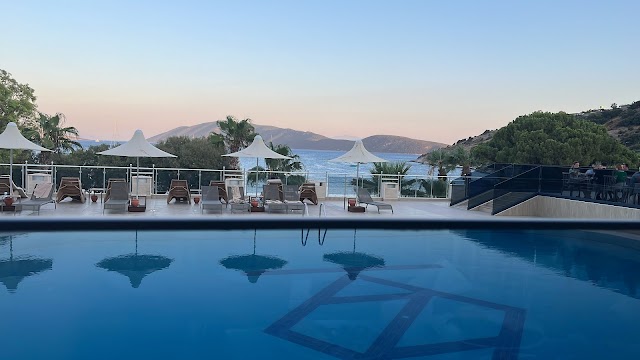 Azka Otel fotoğrafı