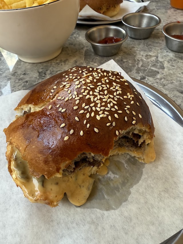 Mid Burger Ortakent fotoğrafı