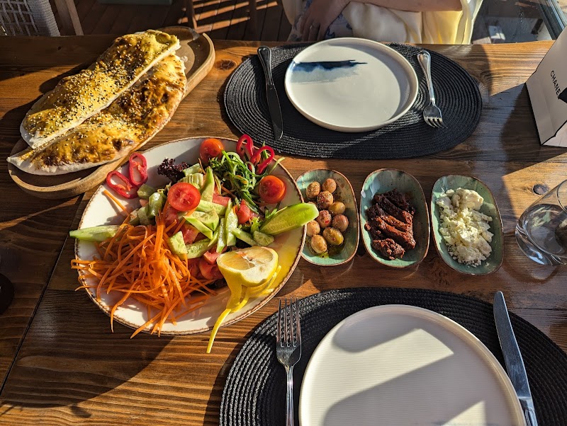 Sofi’s Marina Brasserie fotoğrafı