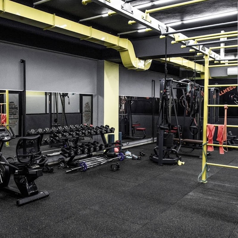 B-GYM SPOR SALONU fotoğrafı