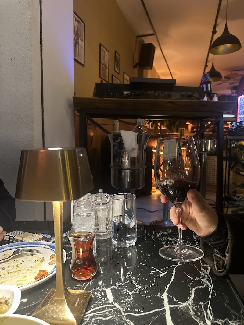 Moya Wine & Dine fotoğrafı