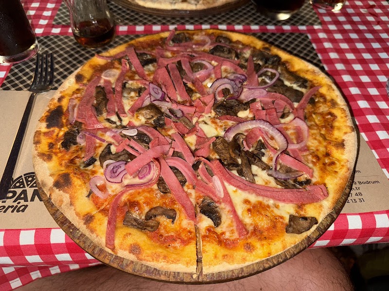 Red Pan Pizzeria fotoğrafı