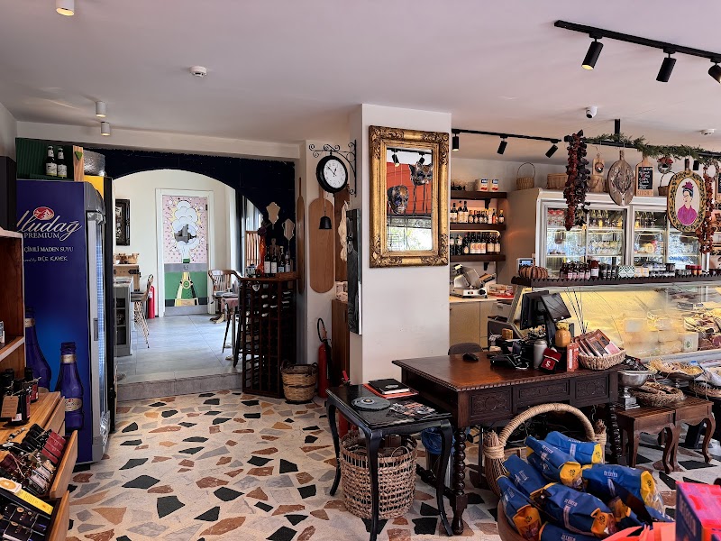 Queen' s Delicatessen fotoğrafı