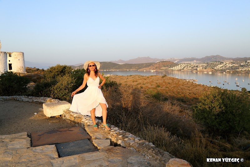 Gümbet Yeldeğirmenleri fotoğrafı