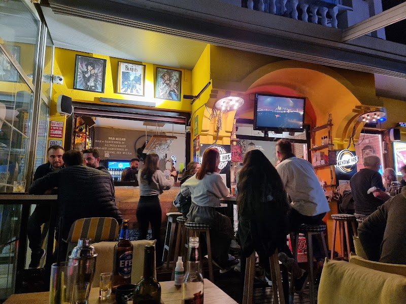 Bilbo Pub & Bistro fotoğrafı