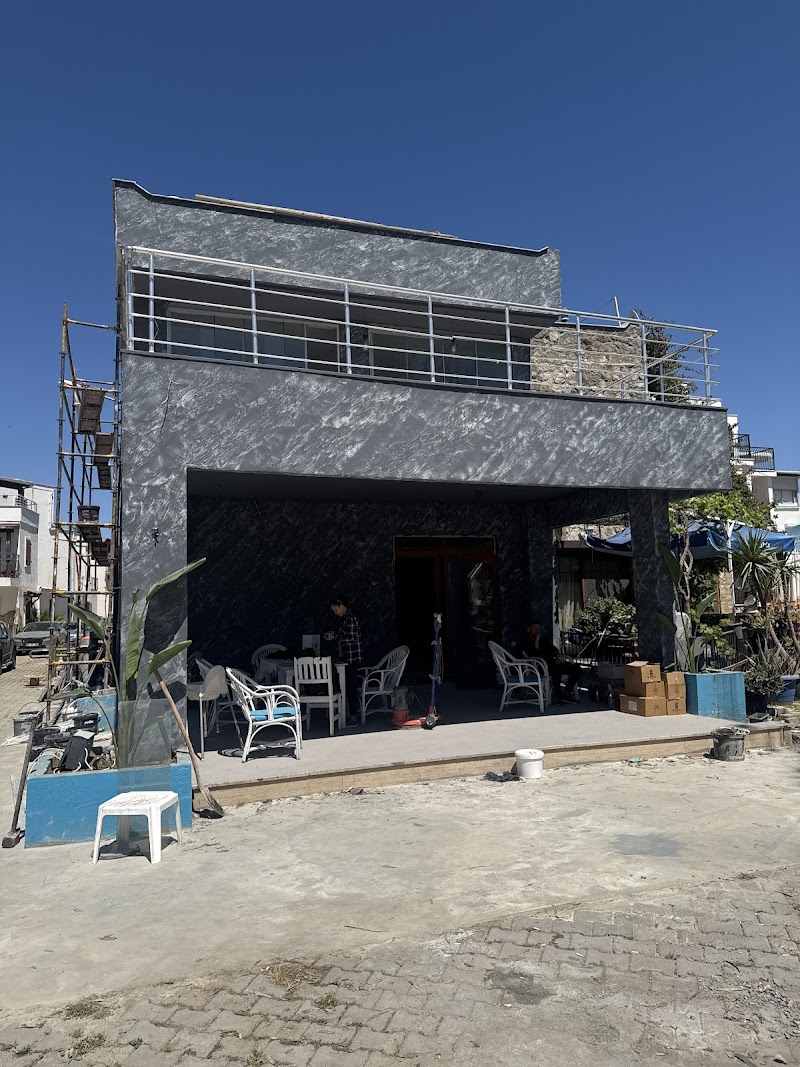 10Gri Bodrum fotoğrafı