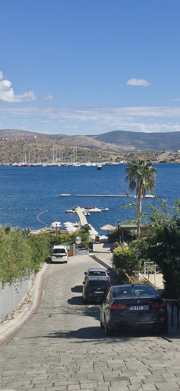Aura Beach fotoğrafı