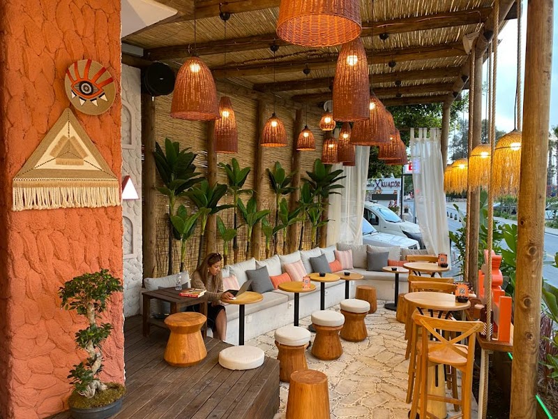 Hola Kokteyl Bar fotoğrafı