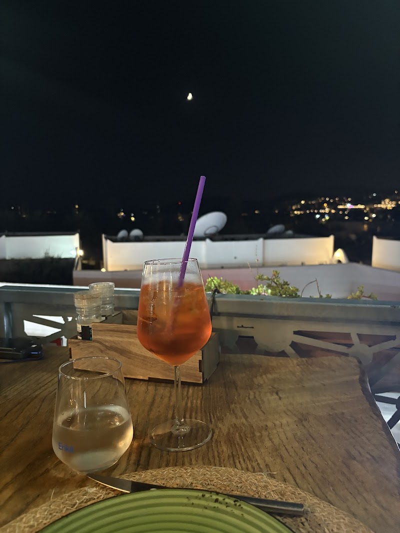 Landscape Bistro fotoğrafı