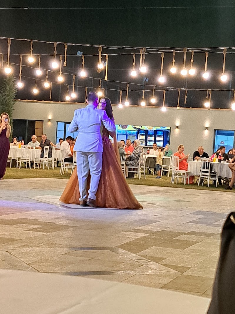 Gold Garden Kır Düğün Sarayı fotoğrafı